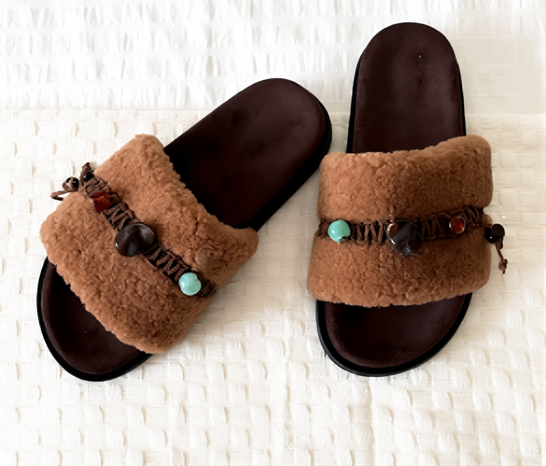 U-shaped Poodle Fur Cushion Slippers 2201