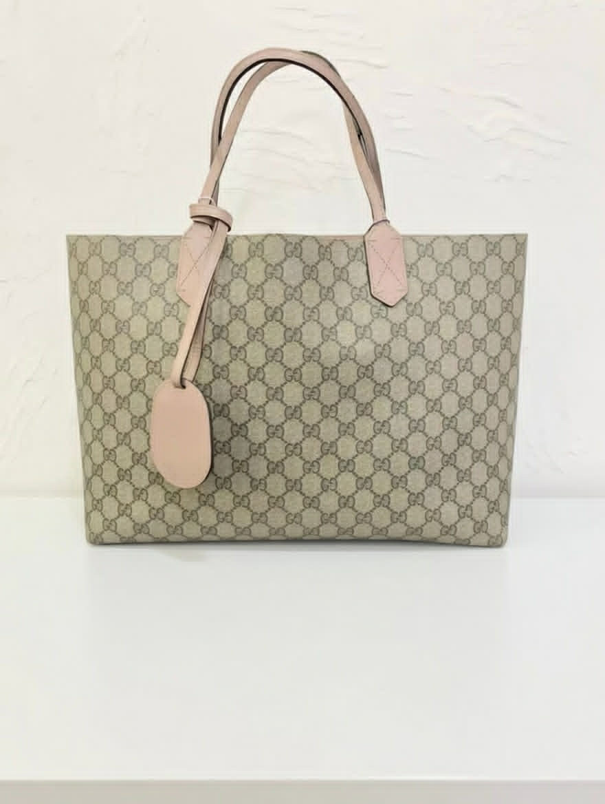 Gucci GG Supreme Tote Bag
