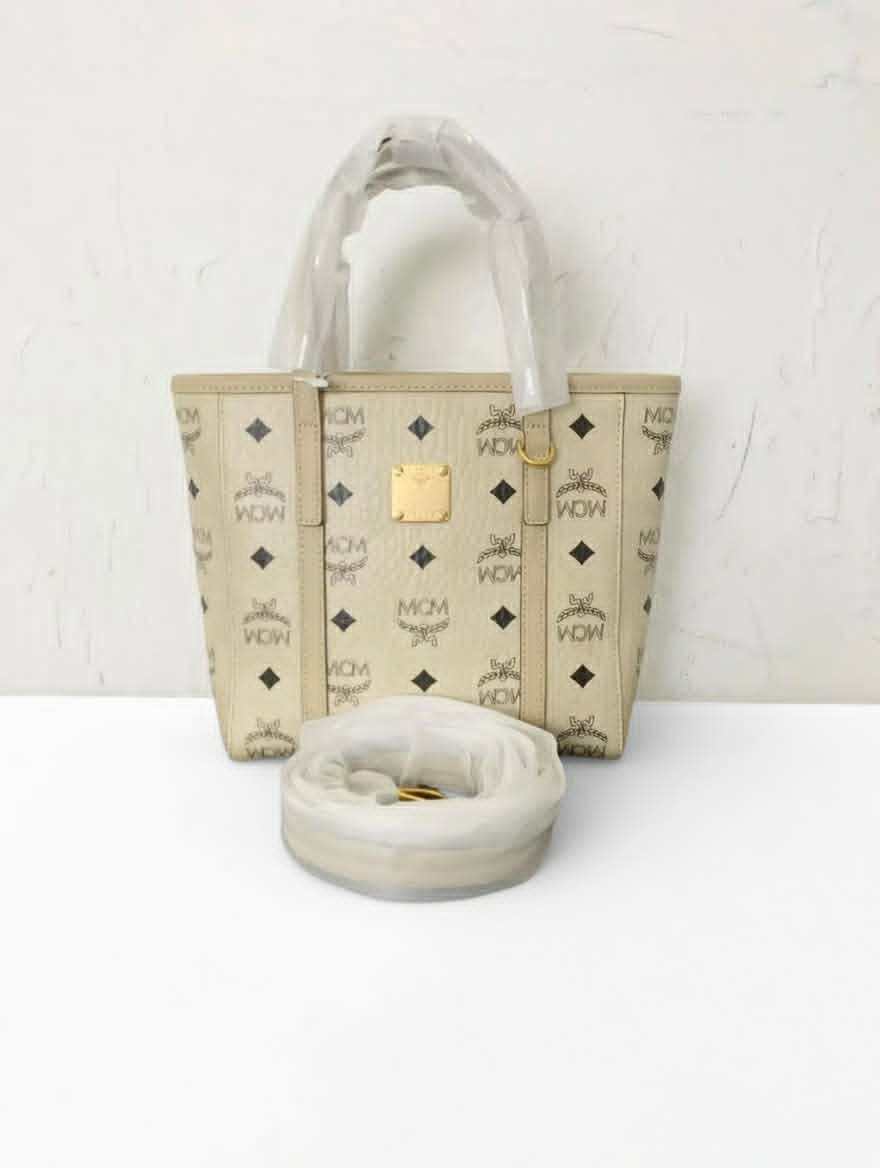 MCM Medium Liz Shopper (Visetos)